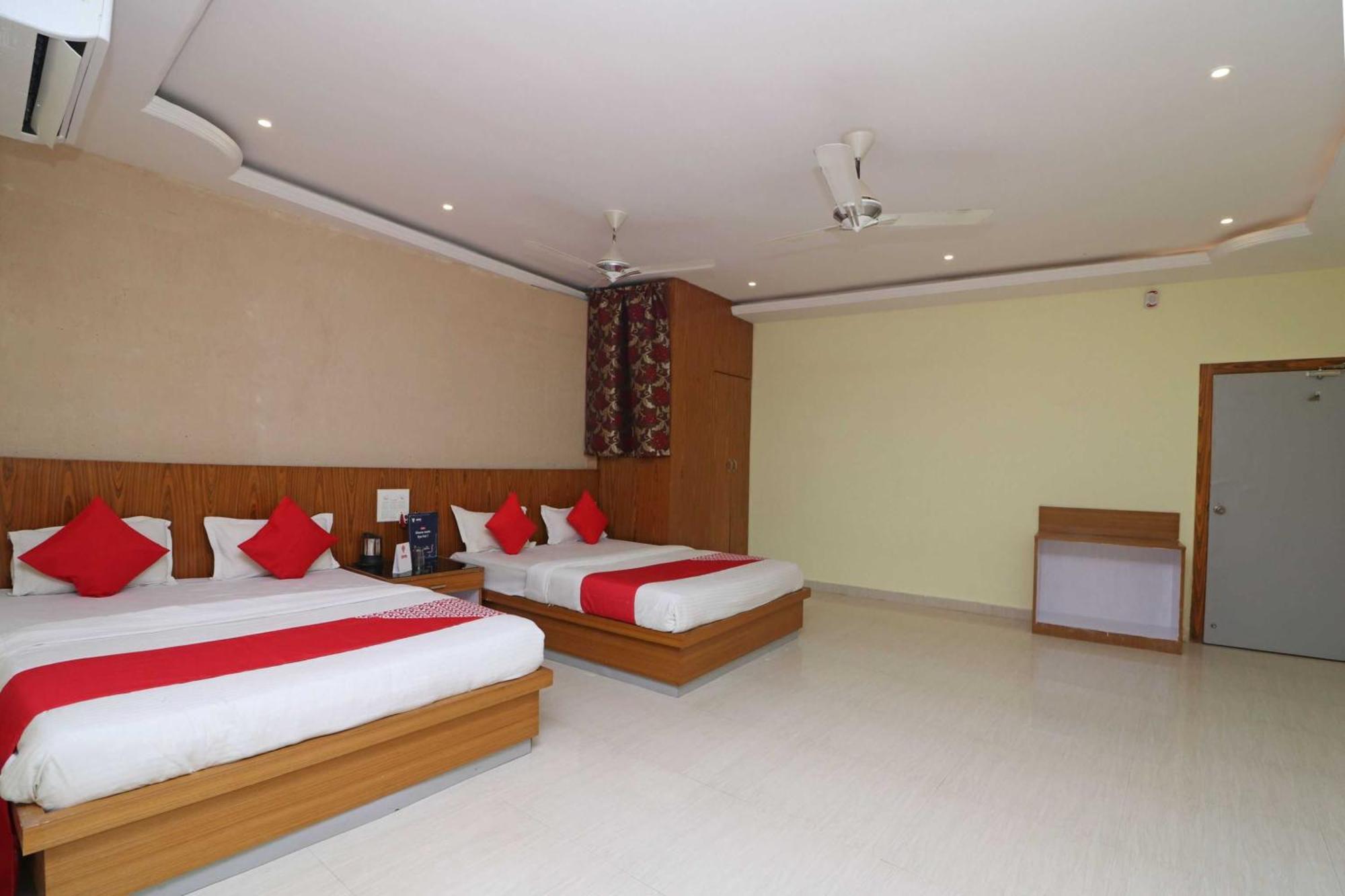 Hotel O G K Palace Bodh Gaja Zewnętrze zdjęcie